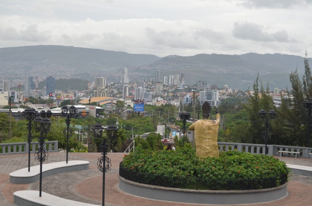 Empleados públicos gozarán de toda una semana para vacacionar