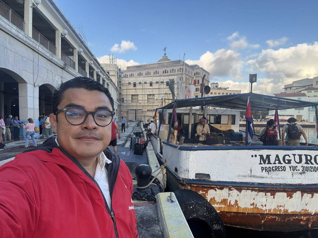 Gerardo Torres lleva con ayuda humanitaria a La Habana, Cuba