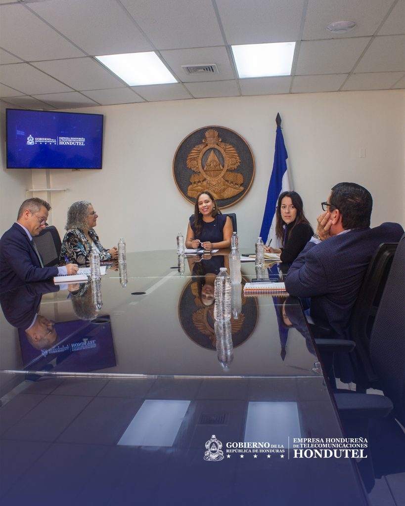 Hondutel y gobierno de Canadá fortalecen cooperación y relaciones comerciales en telecomunicaciones