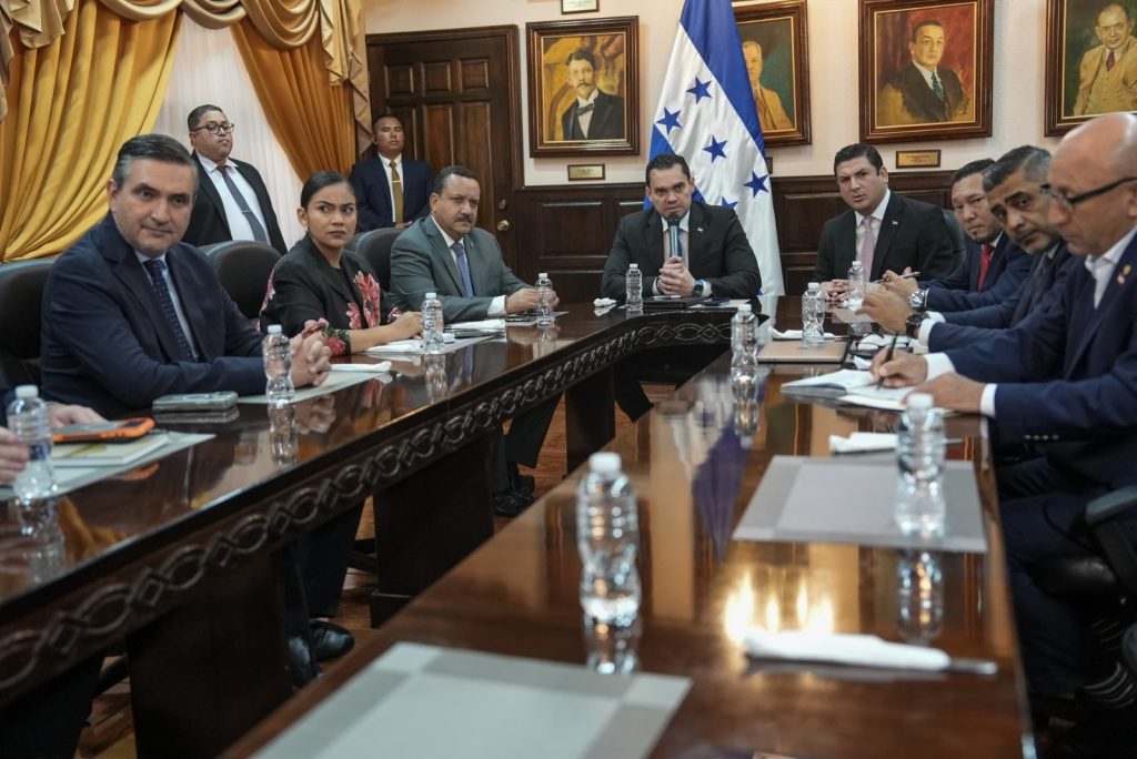 CN conoce proyecto brasileño de biocombustibles a partir del cultivo de soya