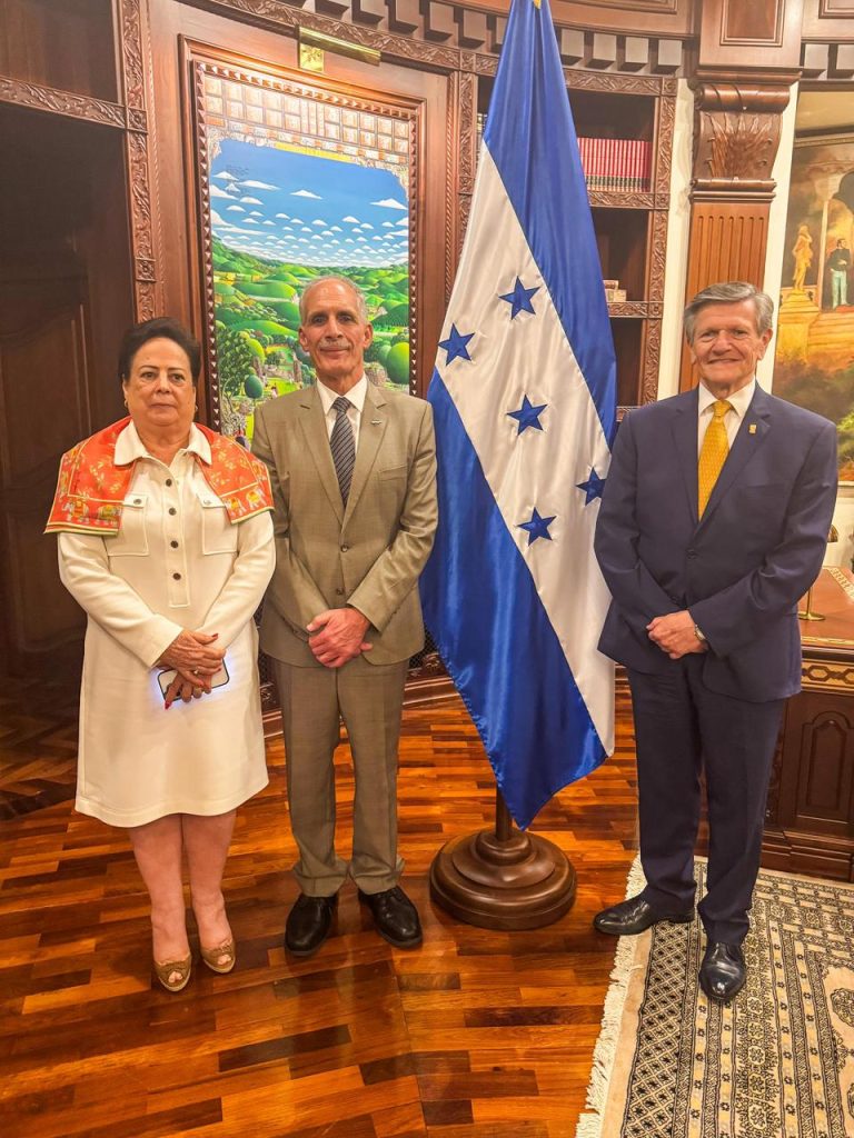 Gobierno de Asfura busca ampliar cooperación bilateral con México