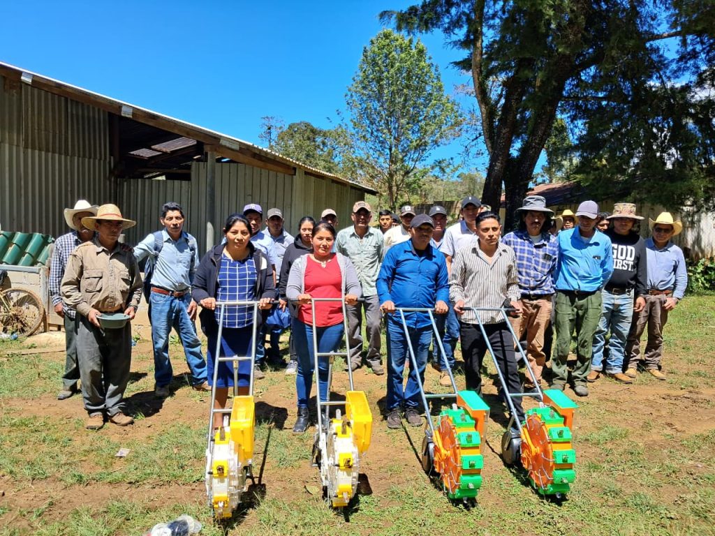 Gobierno fortalece la productividad rural con L. 20 millones para el occidente del país