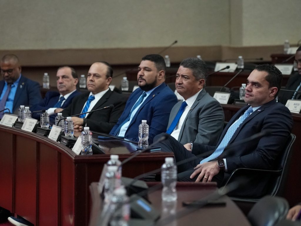 Congreso Nacional seguirá en vacaciones y sesionará hasta el 21 de junio
