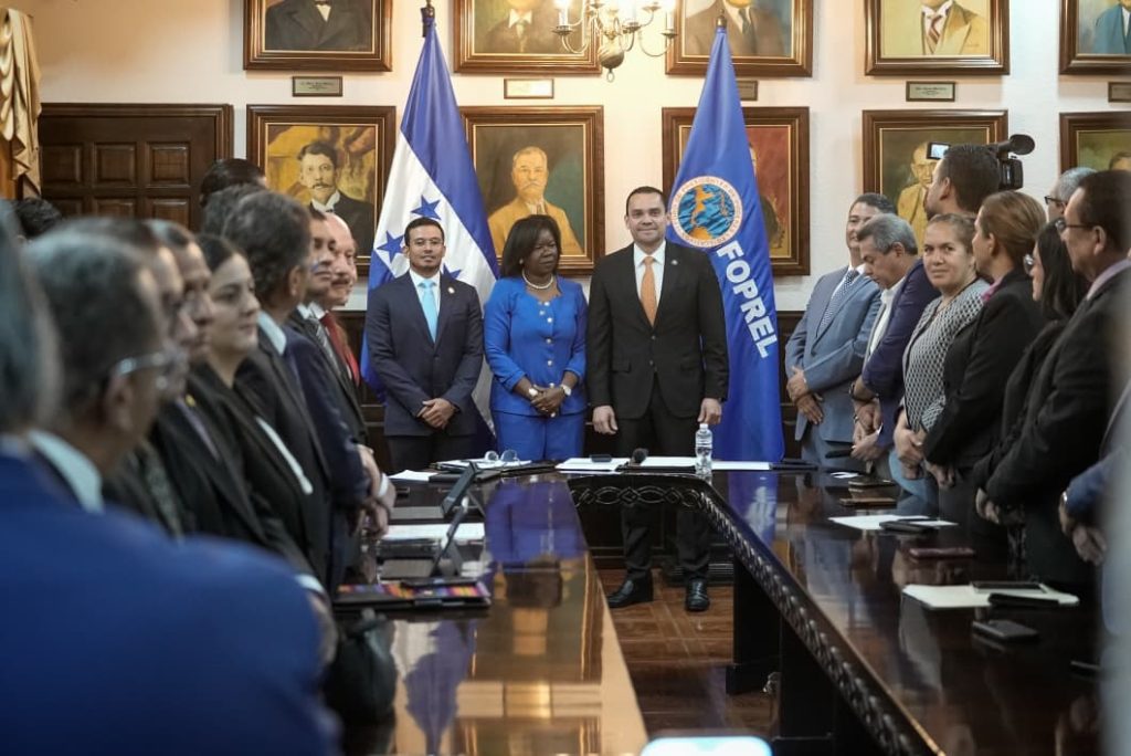 Honduras asume presidencia de la Comisión de Salud del Foprel