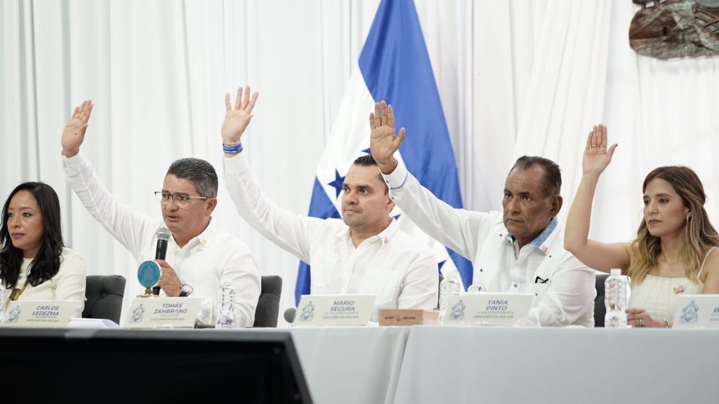 En Congreso Nacional en Danlí, se aprueban mociones para atender necesidades de agua y café